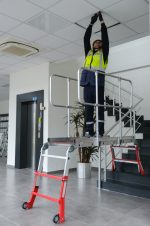 teleskopska radna platforma KPC2T